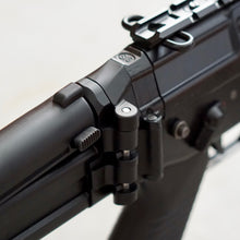 Lade das Bild in den Galerie-Viewer, B&amp;T MBT stock adapter SIG SG55X
